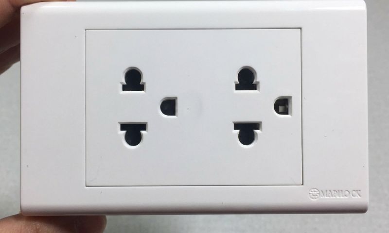Camera ngụy trang ổ cắm điện